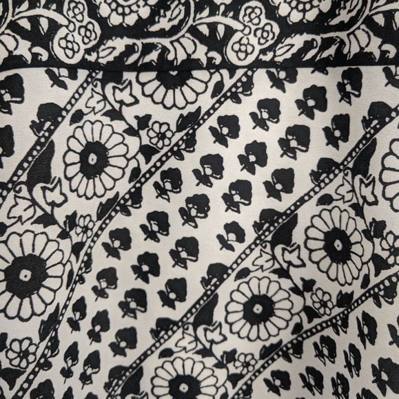 Ann Taylor Loft halter dress - Picture 3 of 4